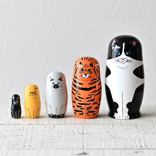 Feline 5 / 猫のマトリョーシカ