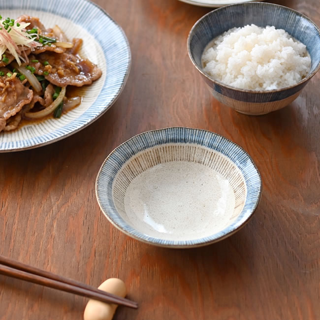 青茶十草 大皿｜和洋どちらも使える落ち着きの器｜ゼネラルストア オルネ
