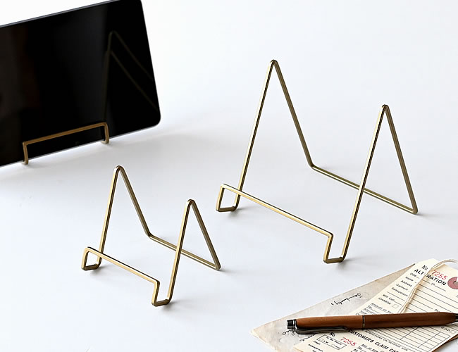 Fine ディスプレイスタンド