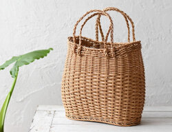 ユティル デイリートートバッグ