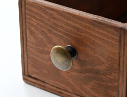 ブロンズ ノブ *