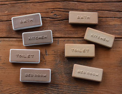 ビスコット ルームプレート *