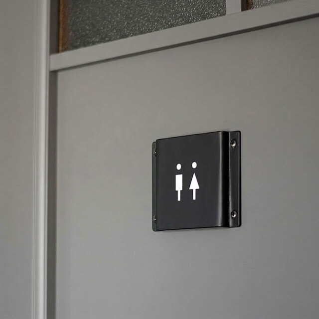 アイアンサイン Toilet  *