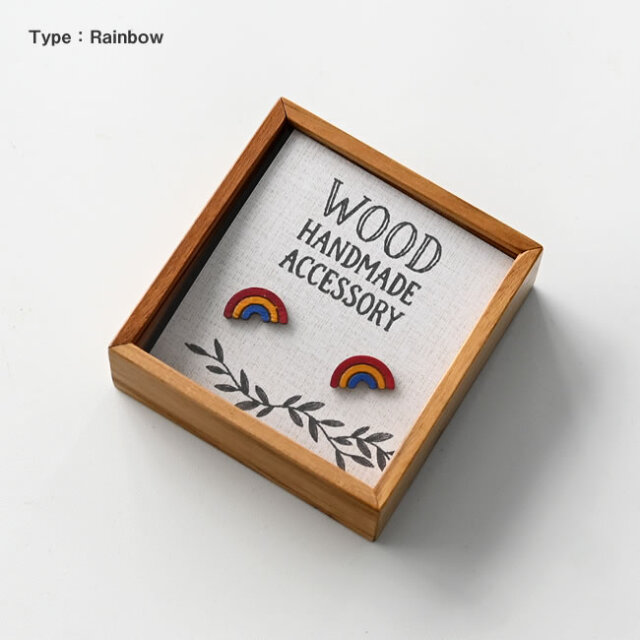 BOXED ウッドピアス 木製ハンドメイドアクセサリー ギフトにも