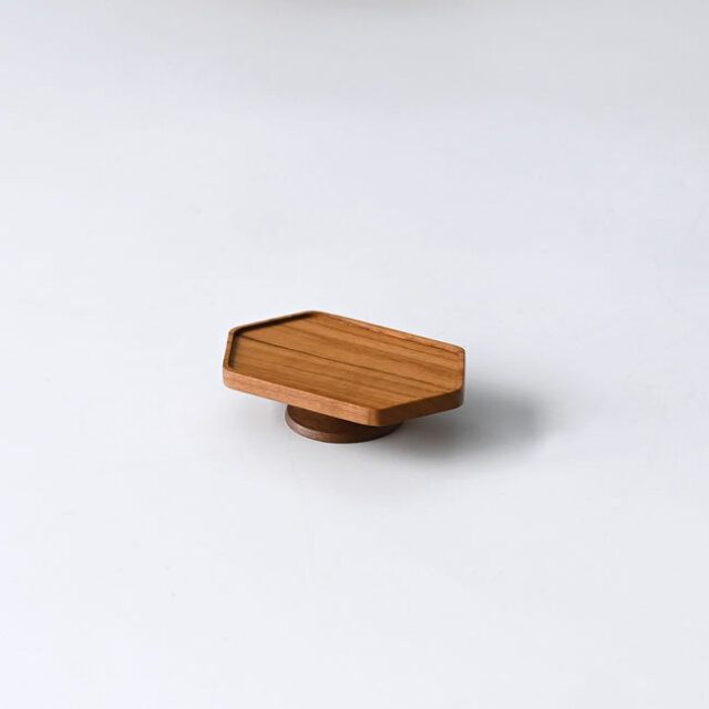 TEAK ジュエリーステージ 天然木で楽しむ小さなディスプレイ台
