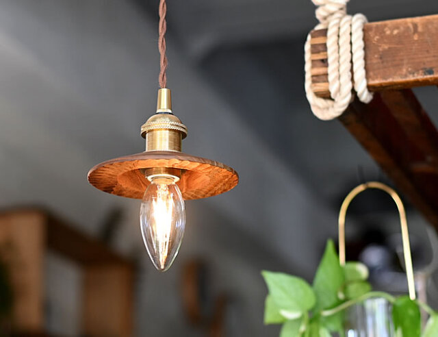 【USED】 BRUNT シェラカップ TAN + 【新品】真鍮ランプ AIOT Brassminishade_pendant-