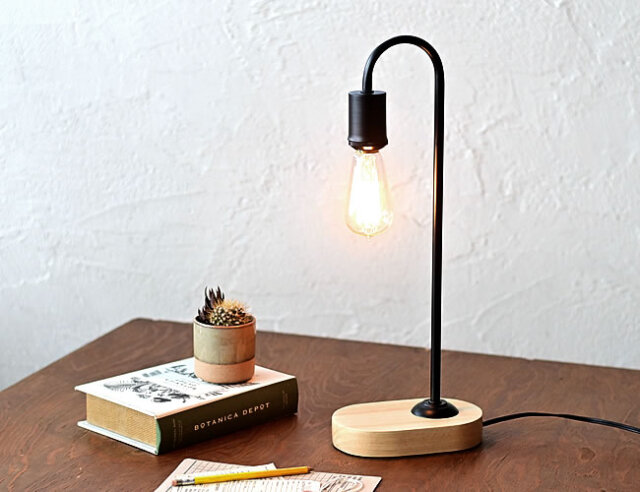 CROOK テーブルランプ | ゼネラルストア オルネ