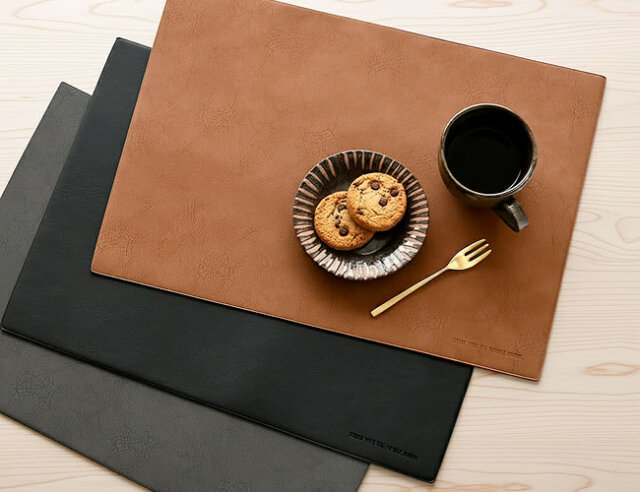 PUレザー ランチョンマット｜食卓を上質に彩る3色展開｜ゼネラルストア