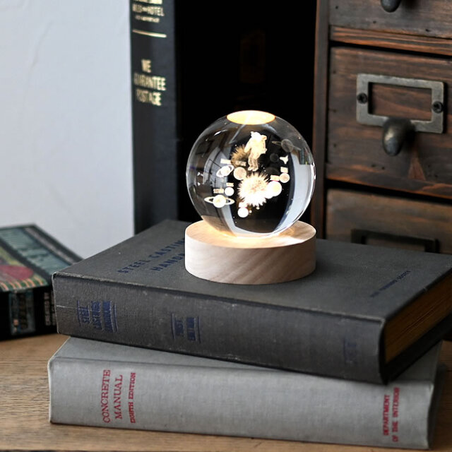 GALAXY LED GLOBE 宇宙を閉じ込めた3DクリスタルLEDライト ｜ ゼネラル