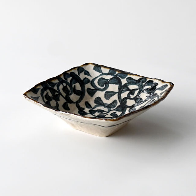 23 唐草鉢 福助様 23 唐草鉢 福助様 【公式通販】