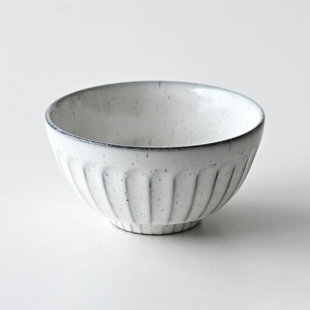 白灰窯 しのぎ茶碗 | ゼネラルストア オルネ