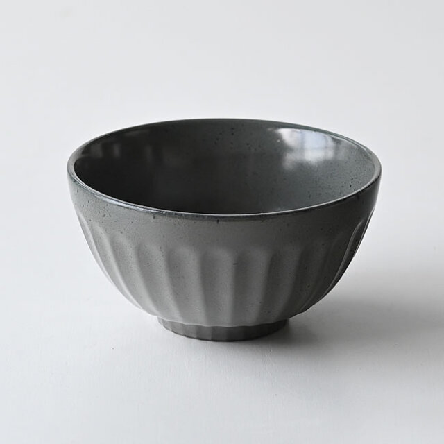 白灰窯 しのぎ茶碗 | ゼネラルストア オルネ