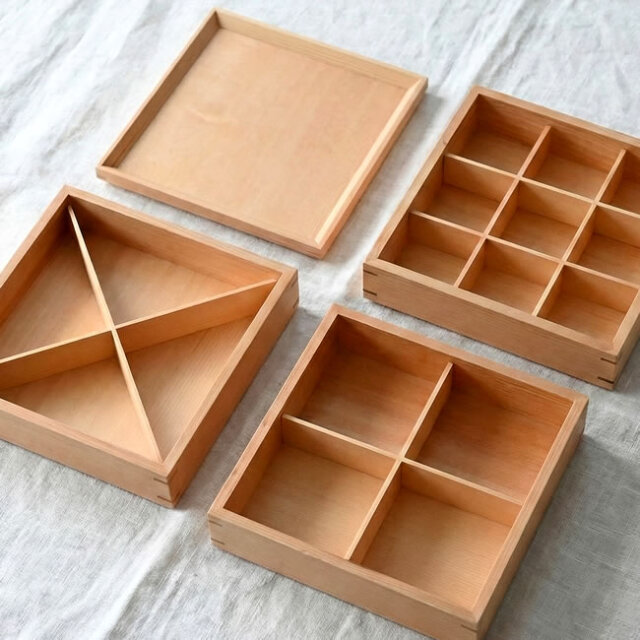 木製三段重箱〈ナチュラル／ブラウン〉仕切り板付き｜ゼネラルストア
