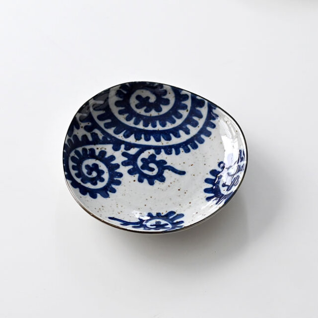 太タコ唐草 5寸皿 美濃焼の和食器 ｜ ゼネラルストア オルネ