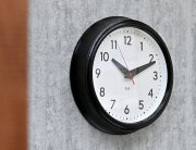 SCHOOL HOUSE ウォールクロック ブラック