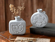 瀬戸焼のフラワーベース 白化粧