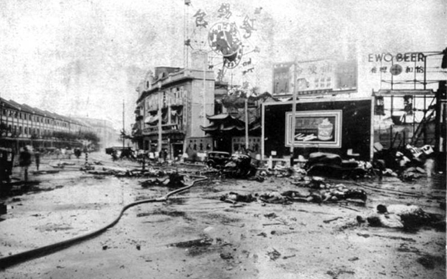 第二次上海事変、中国軍の誤爆被害