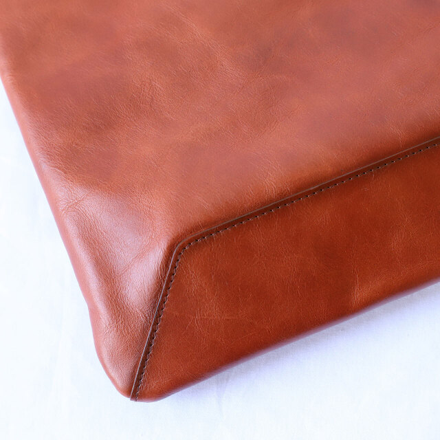 【かいじゅう】オイルレザーサコッシュ（ポケット追加） シュリンクレザー 牛革 外ポケット付き サコッシュ | 株式会社