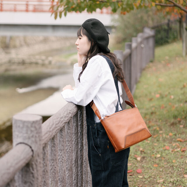 ショルダーバッグ