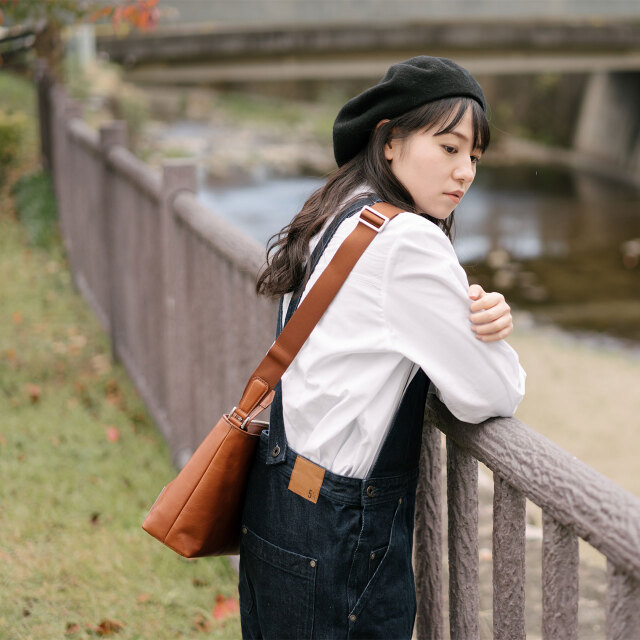 ショルダーバッグ