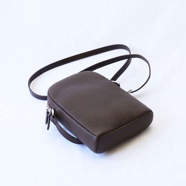 撥水レザーマイクロショルダー