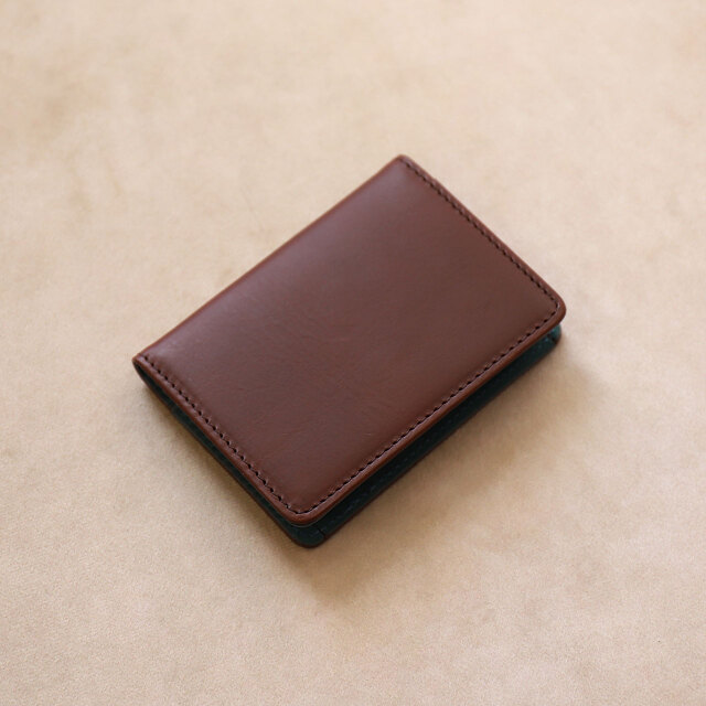 ミネルバリスシオ・カードケース