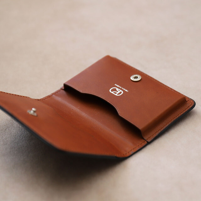 ミネルバリスシオ・カードケース