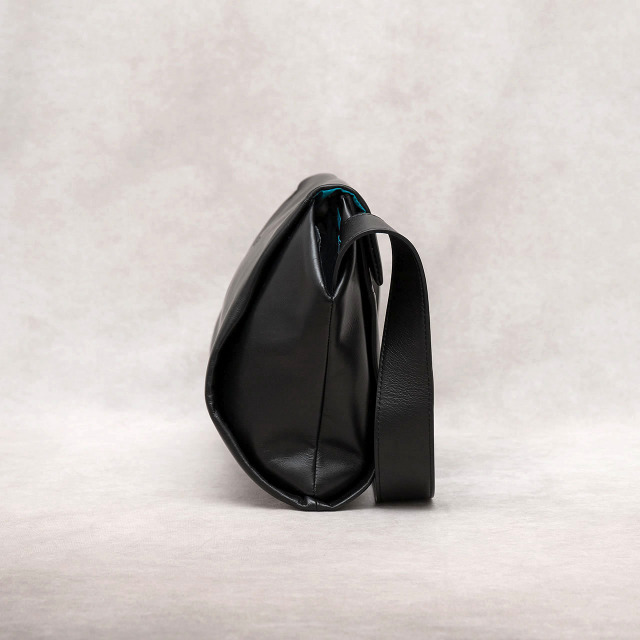 anjoerメッセンジャーバッグ