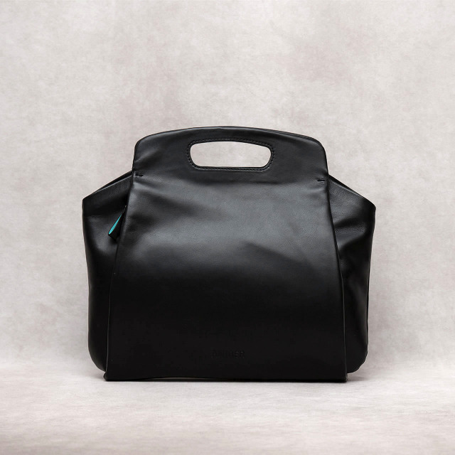 anjoerスリムバッグ