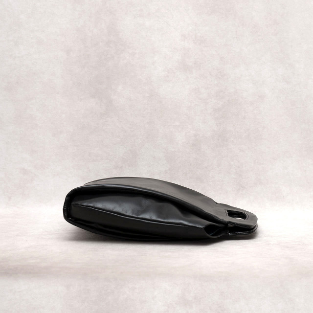 anjoerスリムバッグ