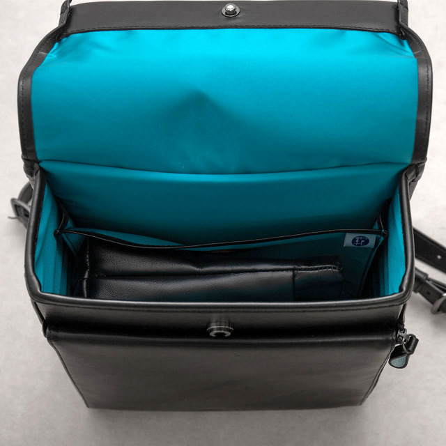 anjoerサコッシュ