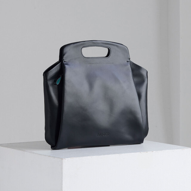 anjoerスリムバッグ