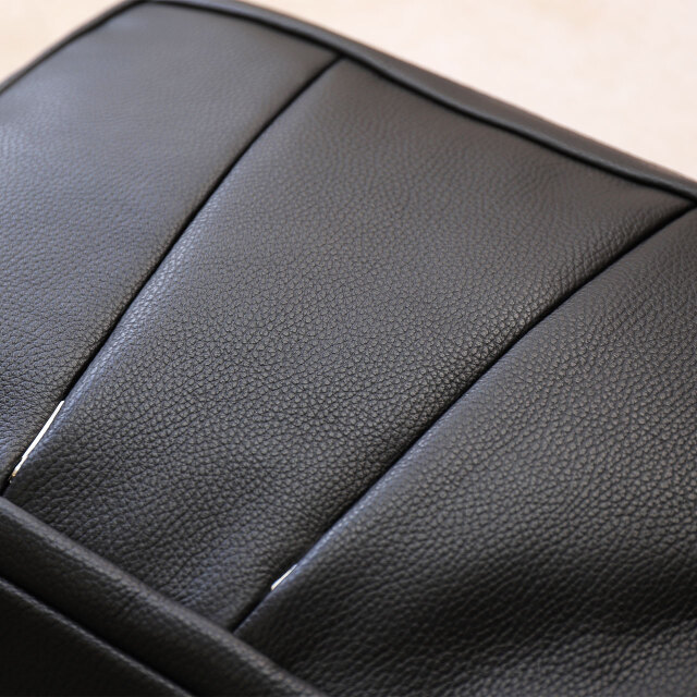 革製ビジネスリュック・革