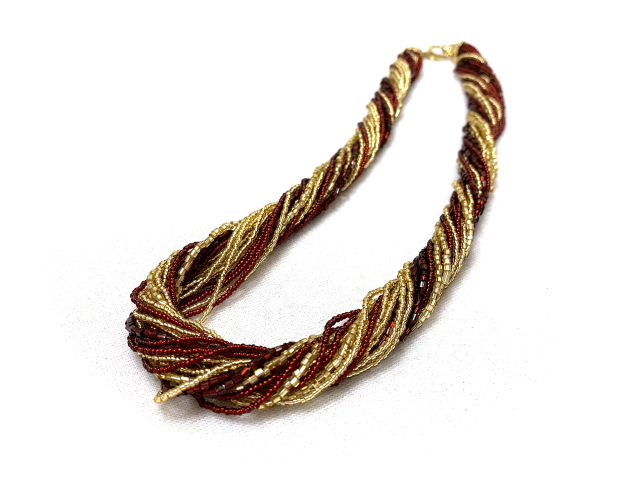 ベネチアンビーズネックレス　エレガンテ　タントビーズ