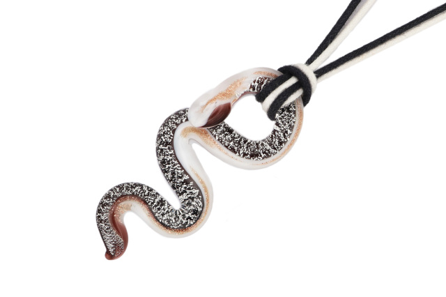 ムラーノグラス 蛇型ペンダント
