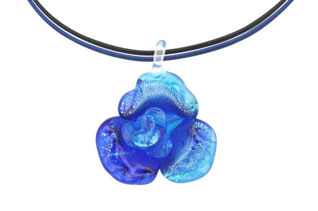 ムラーノグラス　バラのペンダント