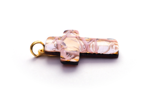 ピアストリーネ　クロス