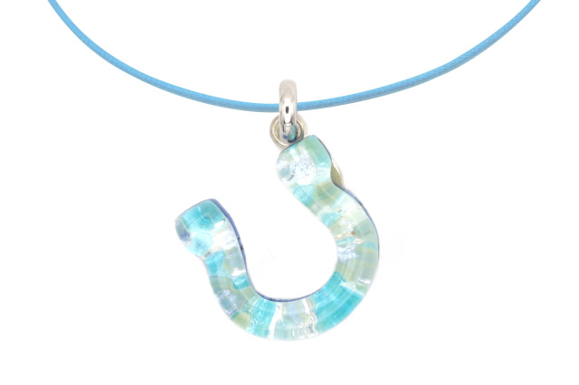 ムラーノグラスペンダント　馬蹄のペンダントトップ