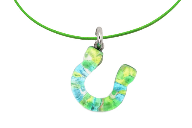 ムラーノグラスペンダント　馬蹄のペンダントトップ