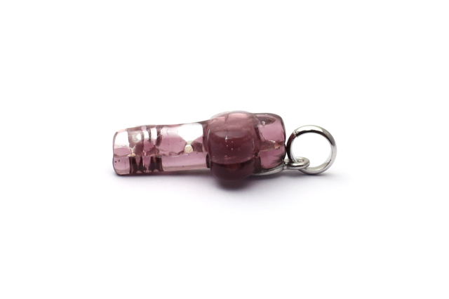 ピアストリーネ　鍵型ペンダント