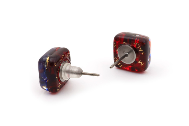 ムラーノグラス　スクエア型ピアス