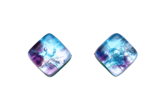 ピアストリーネ　ピアス　スクエア型