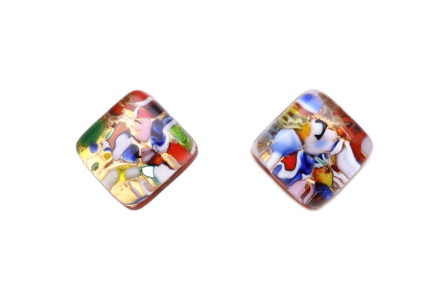 ピアストリーネ　ピアス　スクエア型