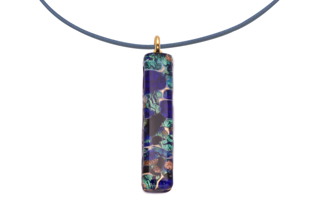 スクエア型 ペンダント ピアストリーネ