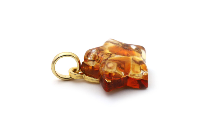 星型ペンダントトップ