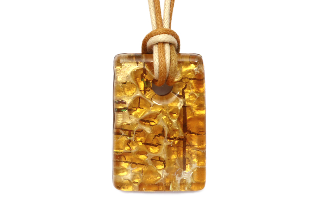 ムラーノグラスペンダント　スクエア型ペンダントトップ30mm×20mm　ゴールドカラー＆ゴールド　フリーサイズネックレス付き