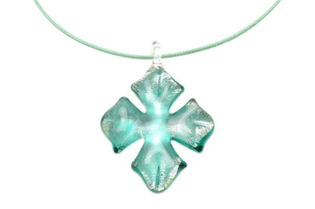 ムラーノグラス クロスペンダント　グリーン＆シルバー　ネックレス付き