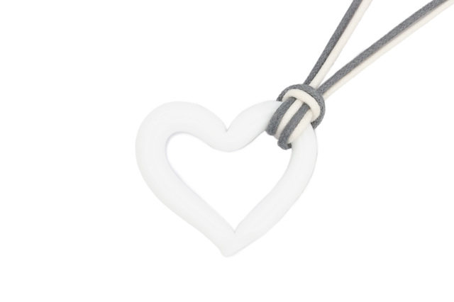 ムラーノグラス　オープンハートペンダント