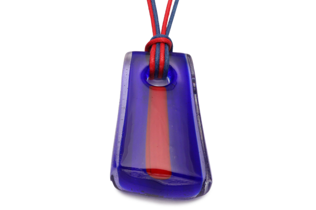 ムラーノグラスペンダント　トロンケッティ　ネイビー×レッド　フリーサイズネックレス付き