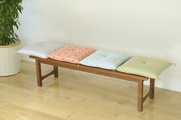 ミニ座布団 オーダーフォーム 楽天市場】まめ座布団・4個組約12cm×12cm・日本製座卓の脚下用に